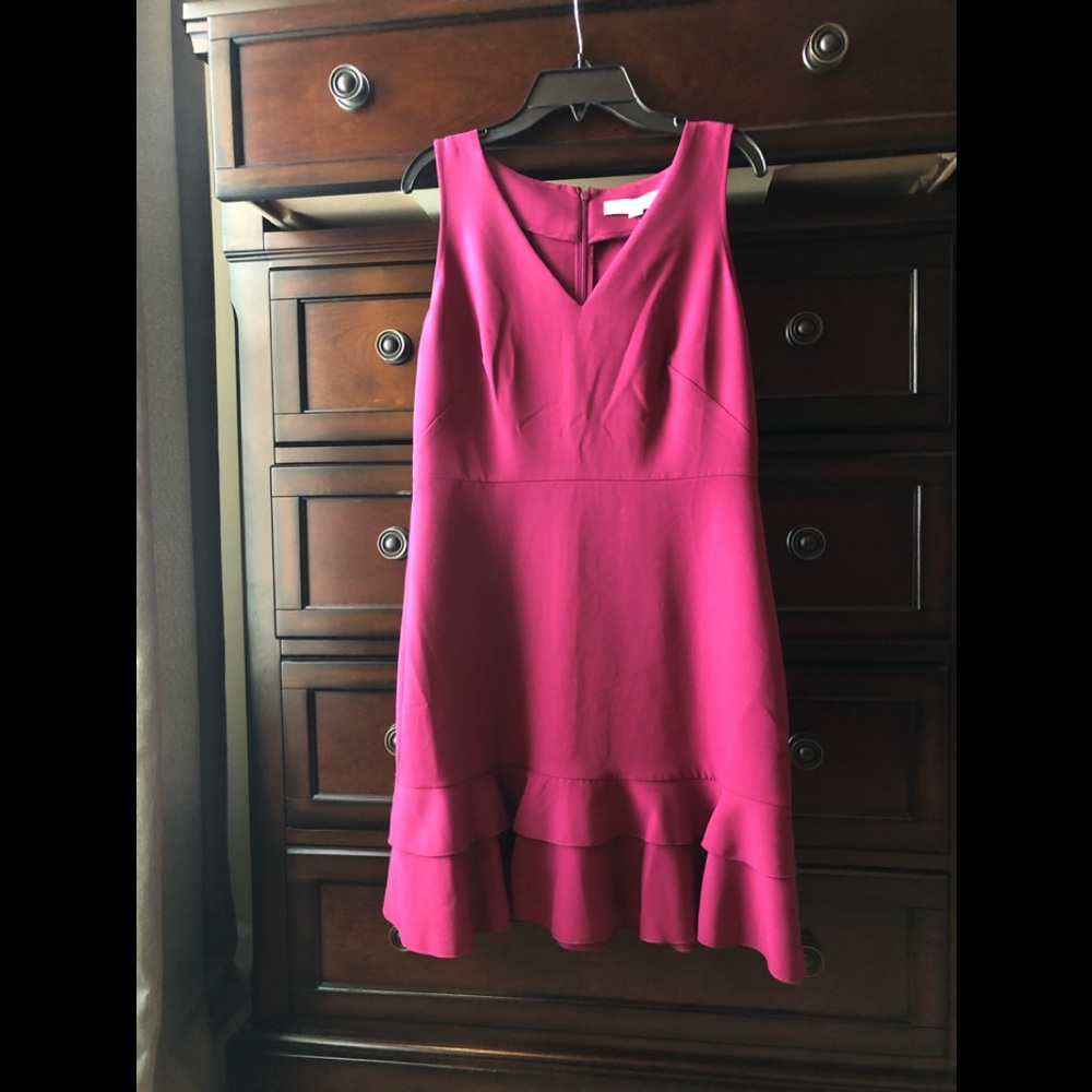 NWT. Loft Dress. Size 2 PETITE. Beautiful color!!
